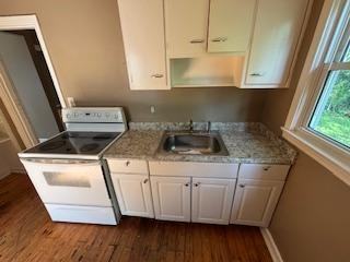 2639 Olive St - Photo 6 of 8