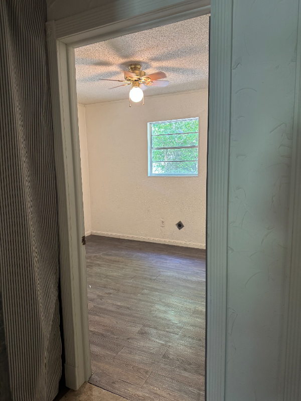 10021 Northview Dr - Photo 6 of 15