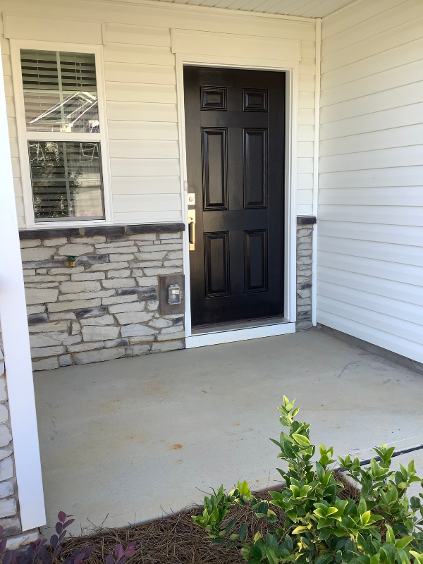 136 Plumtree Circle - Photo 4 of 20