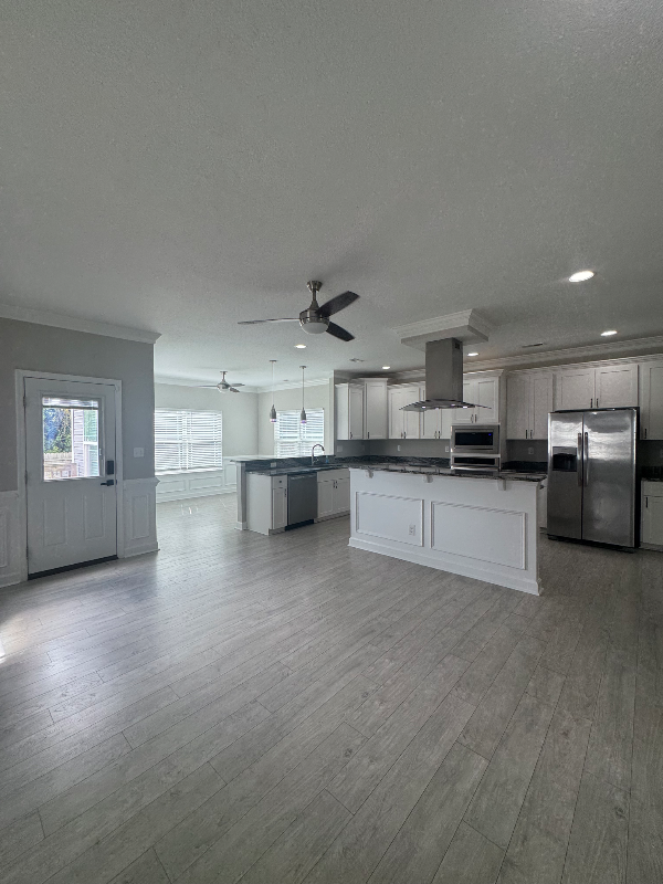 544 Shell Rd - Photo 4 of 17