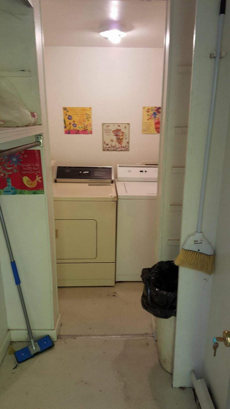 1268 Sycamore St #B - Photo 5 of 6