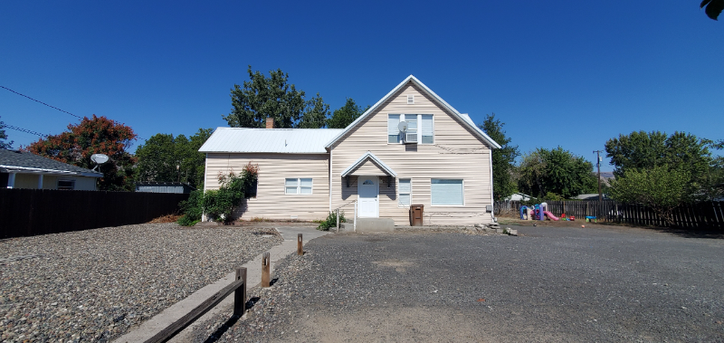 1268 Sycamore St #B - Photo 6 of 6