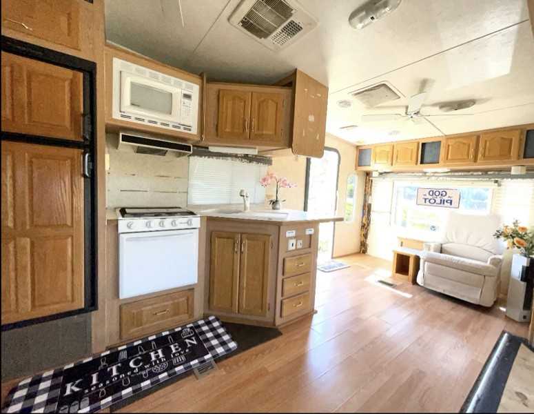 1 East Charleston Road - Photo 2 of 10