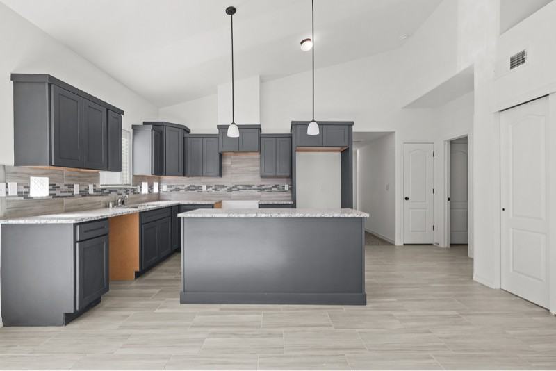 13853 Summer Story Avenue - Photo 5 of 19