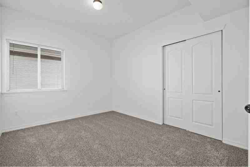 13853 Summer Story Avenue - Photo 7 of 19