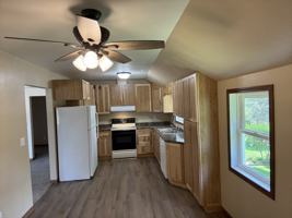 featured image of 221 E 1st St #UPPER