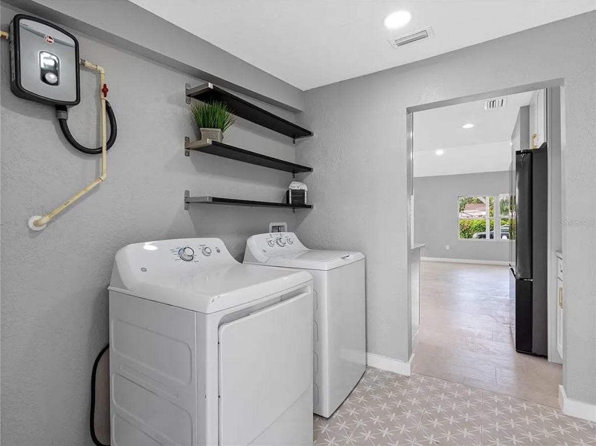 2012 Flagler St #NA - Photo 3 of 17