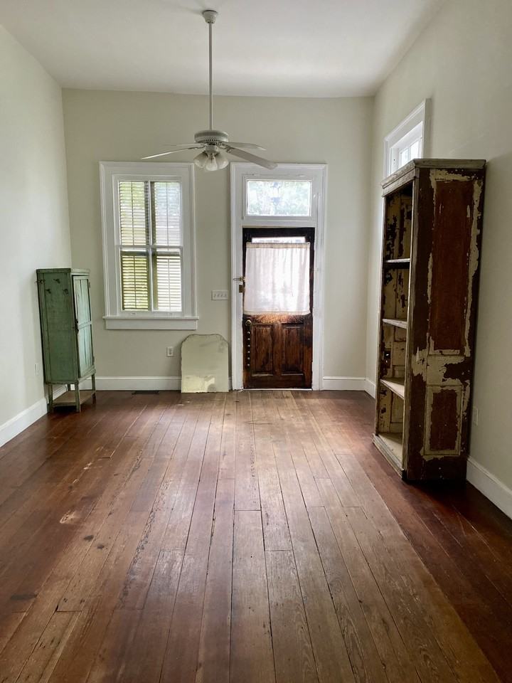 2433 Chartres St #2433 - Photo 5 of 13