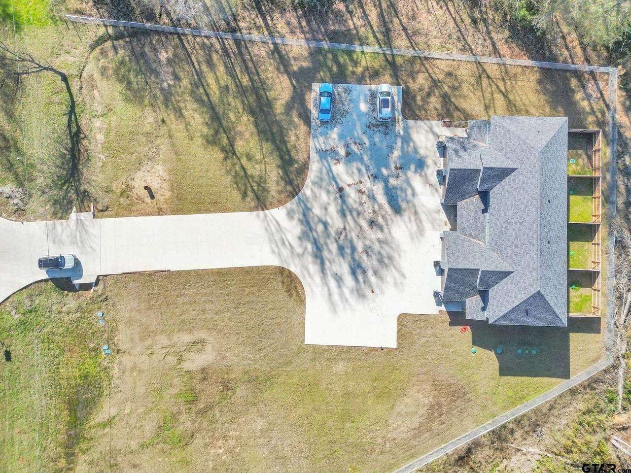 11722 Fm 16 W Ste A - Photo 2 of 17