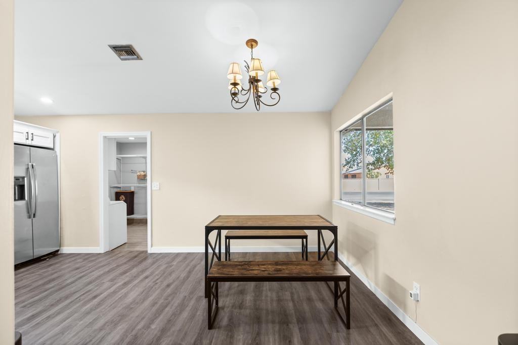 Comb Cir - Photo 3 of 10