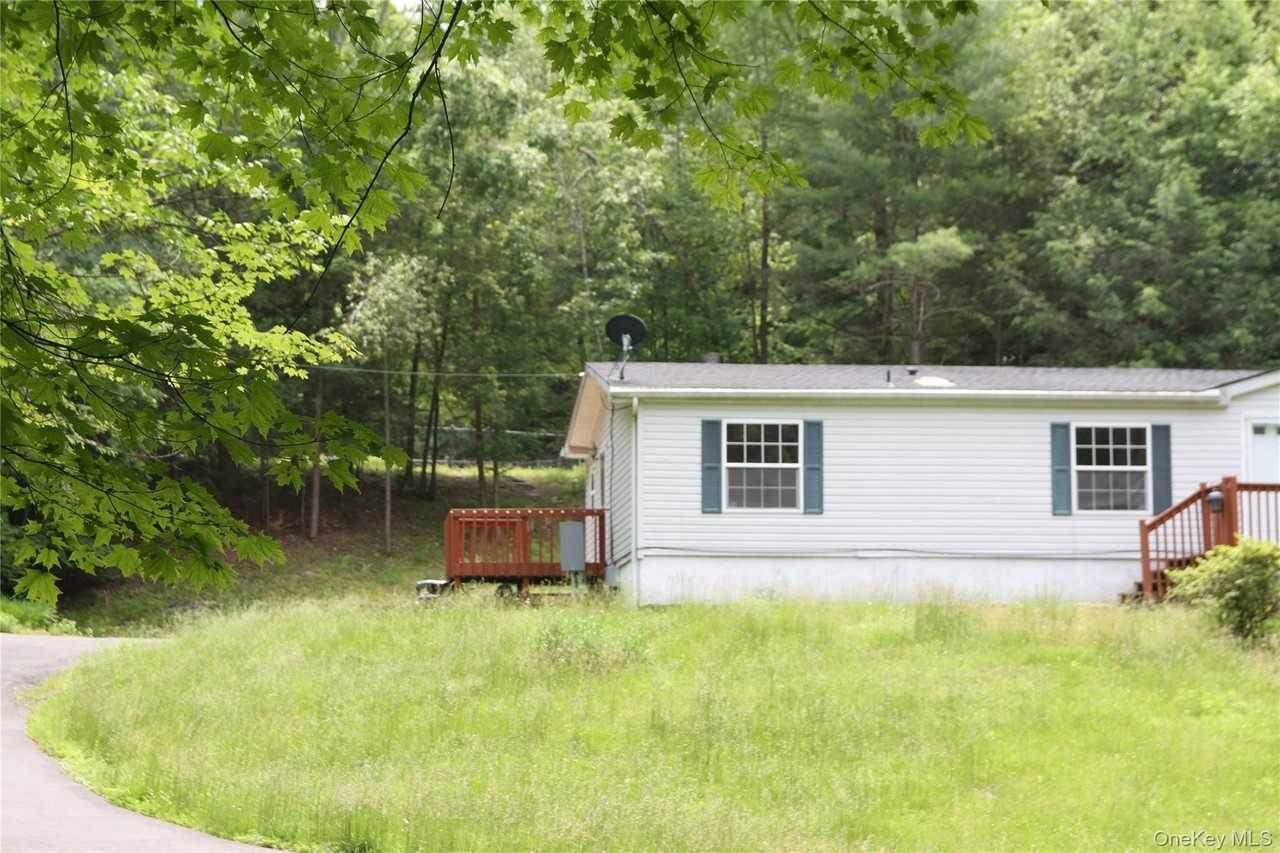 68 Shin Hollow Rd #A - Photo 2 of 13