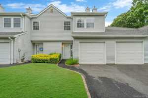 featured image of 908 Sara Cir