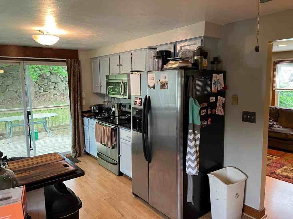 17 Mountain Ave - Photo 3 of 42