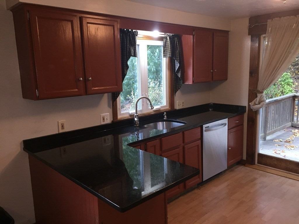 17 Mountain Ave - Photo 5 of 42