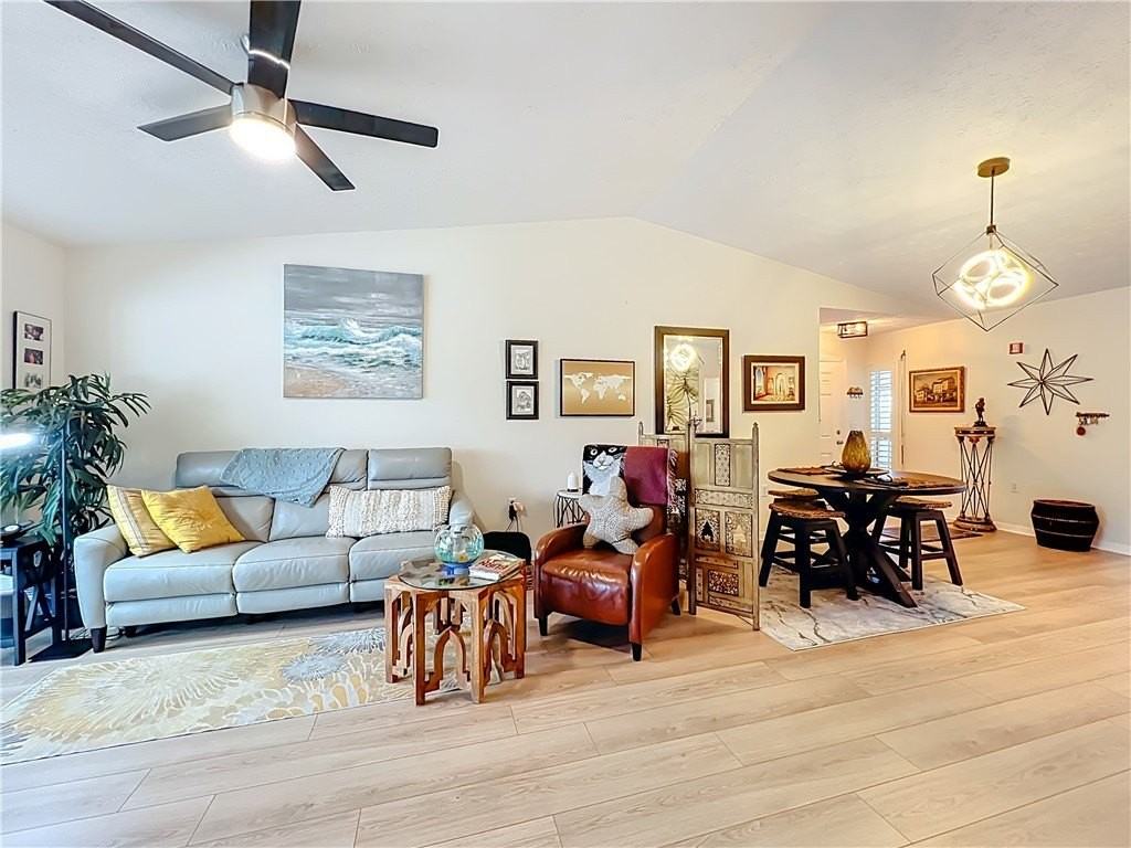 760 Lake Orchid Cir Apt 204 #204 - Photo 6 of 33