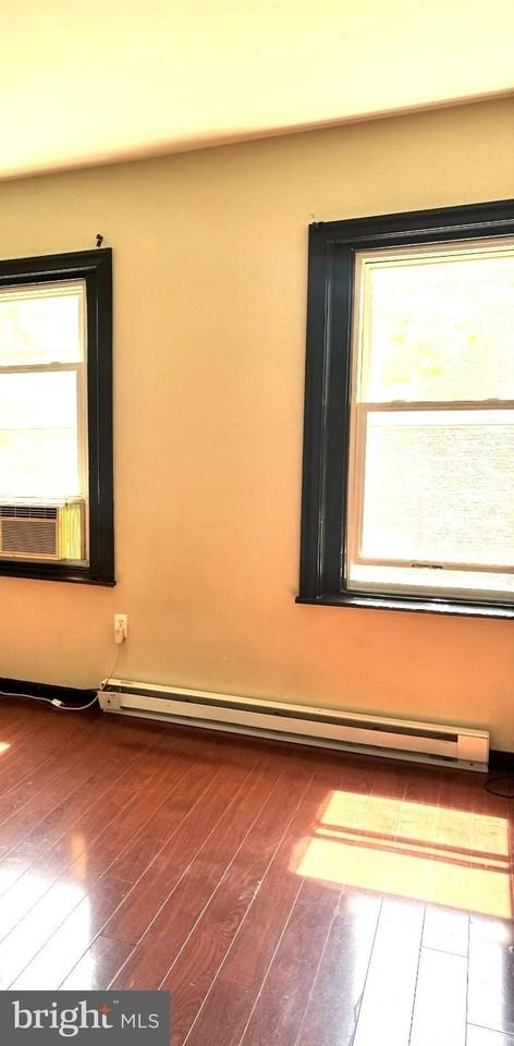 1913 Page Street #1 - Photo 7 of 7