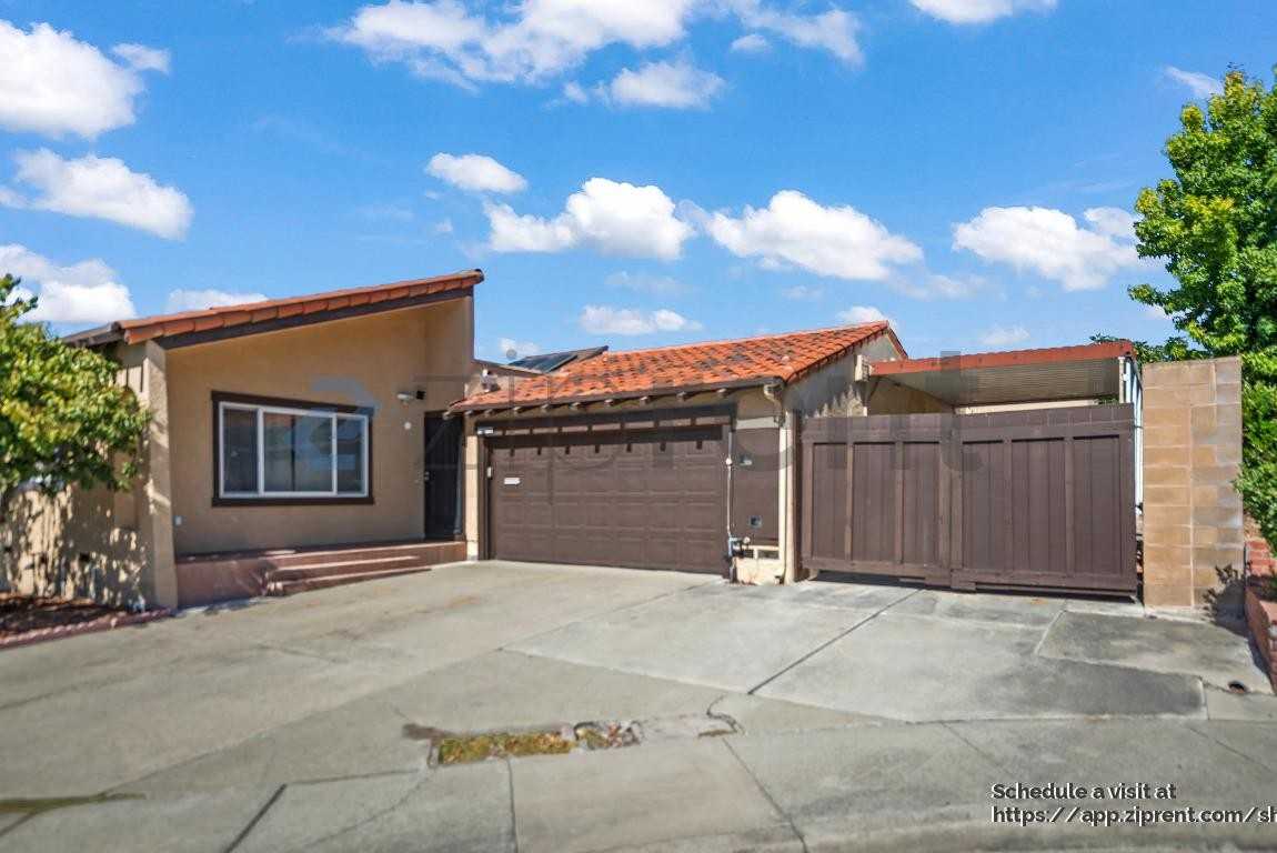 41076 Davila Ct - Photo 2 of 34