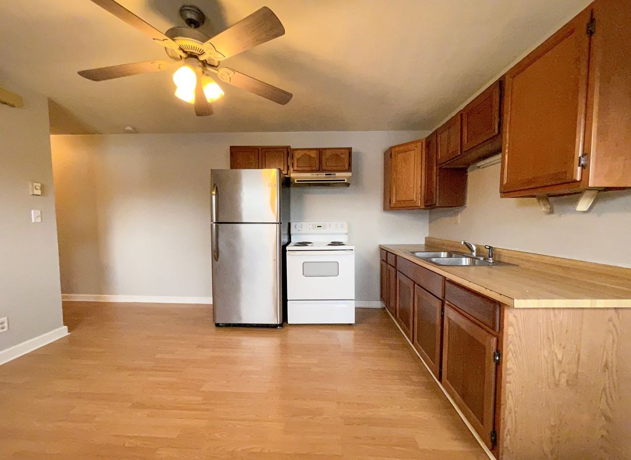 Spacious Apartments in the Heart of the Village - Photo 5 of 40