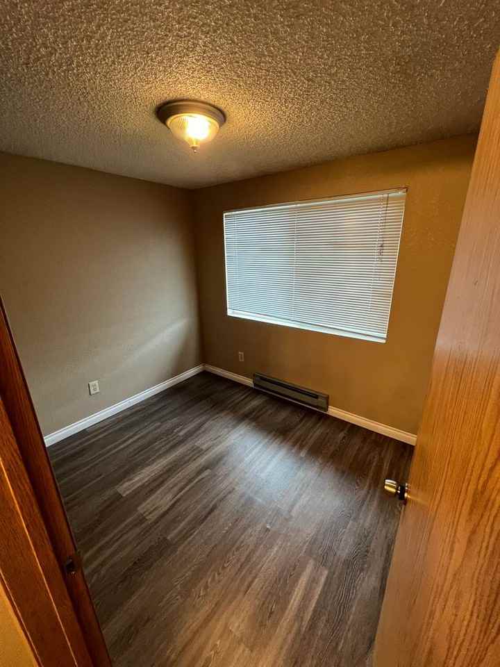 Westwood Apartments - Photo 7 of 8