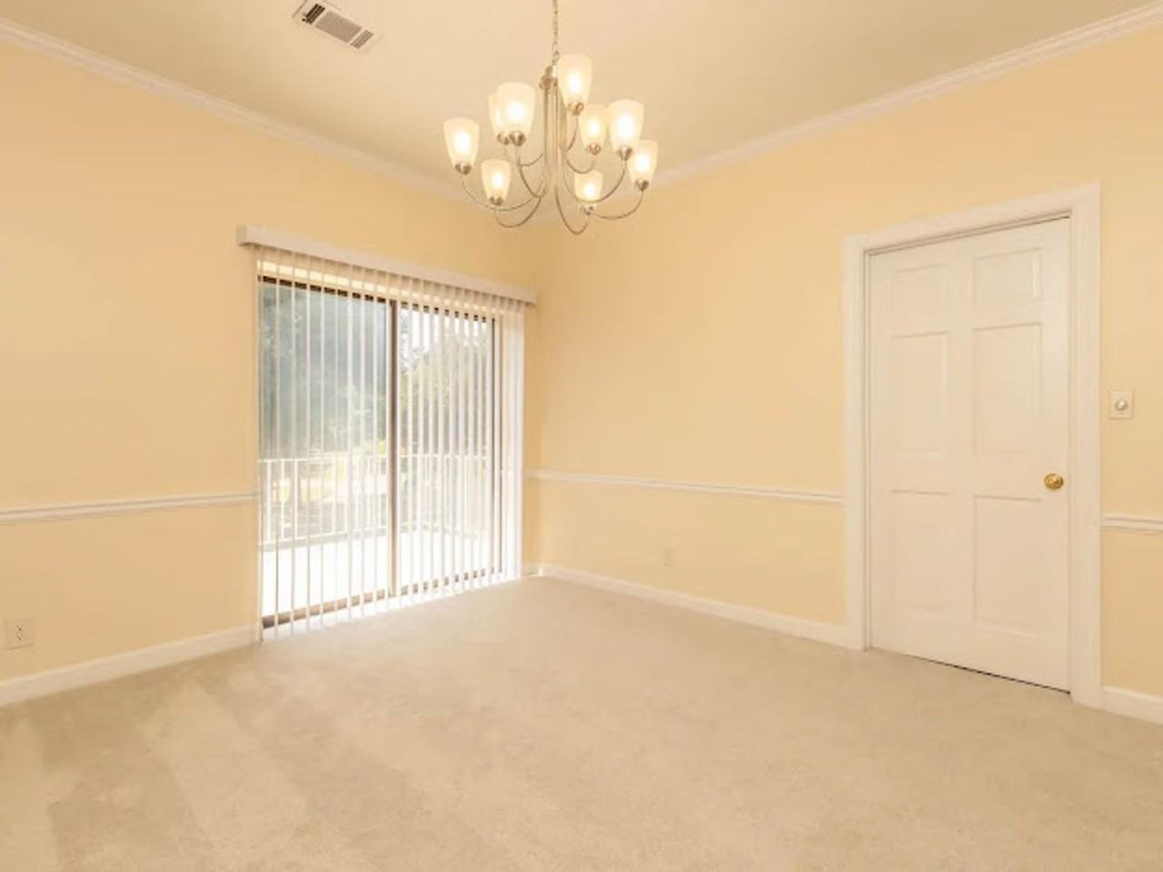 Astor Arms - Photo 6 of 16