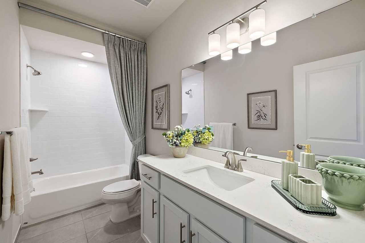 17976 Galleria Ln - Photo 6 of 7