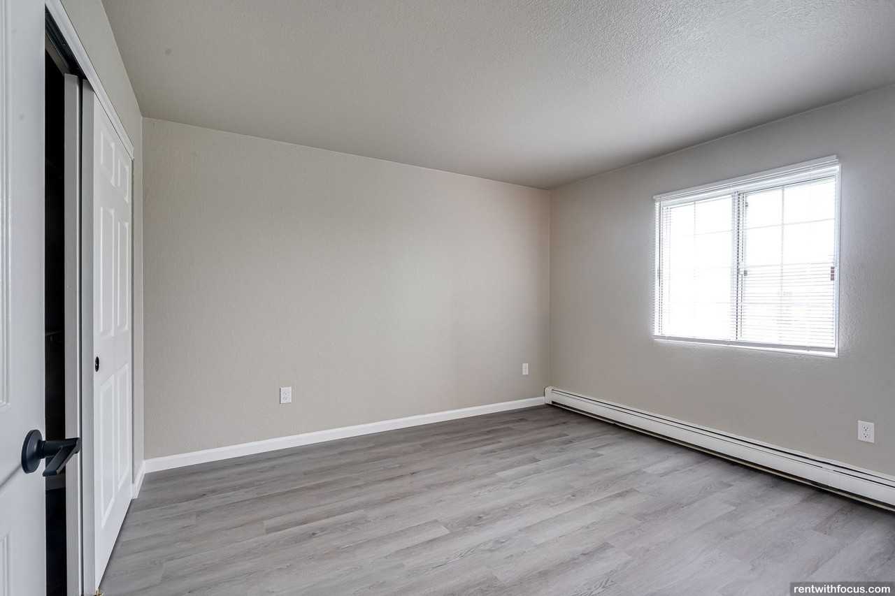 Nova Suites - Photo 5 of 50