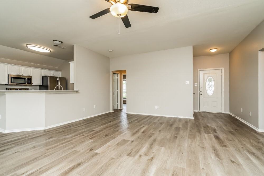 1511 Pintail Ct - Photo 4 of 16