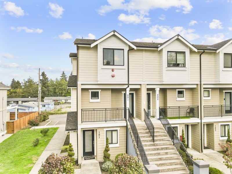 2345 Allenmore Brownstonesstate Street - Photo 2 of 13