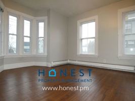 featured image of 35 Summer St #1