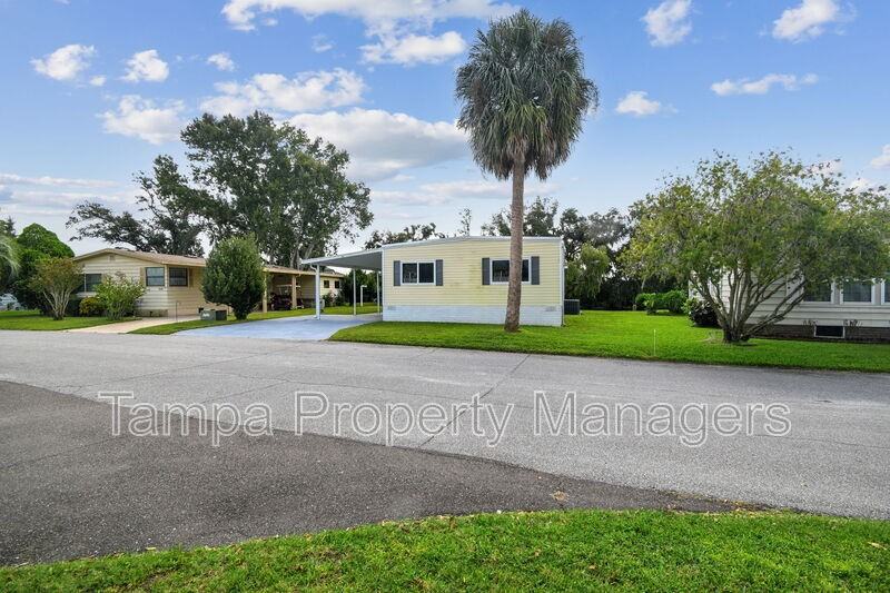 242 Country Lane #A - Photo 2 of 50