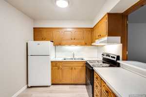 featured image of 505 S Van Buren St