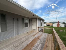 featured image of 541 Collier Ln