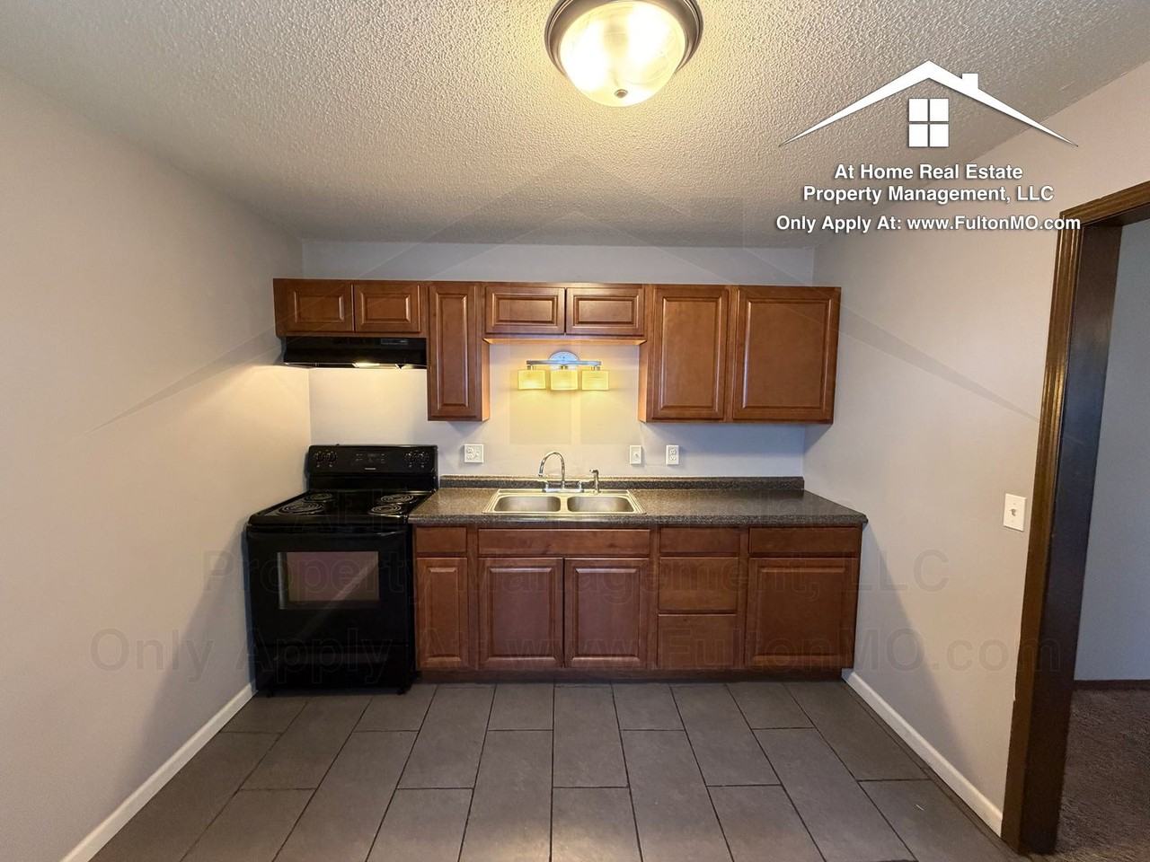 541 Collier Lane - Photo 6 of 21