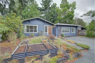 816 Ne 120th St - Photo 1 of 1
