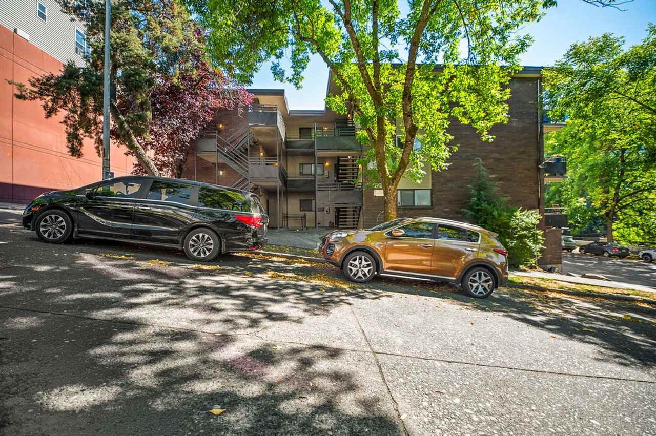 Hill Town Apartments - Photo 5 of 13