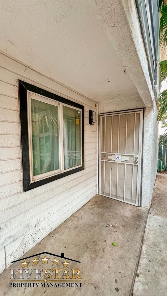 Apartment for Rent on 1316 E. California Avenue Apt A - Photo 2 of 17