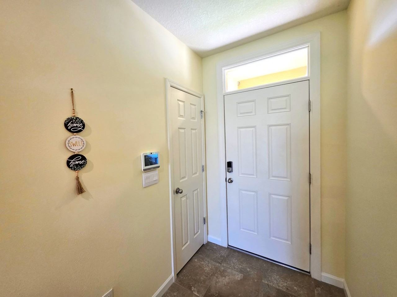 6580 Canterbridge Dr - Photo 3 of 50