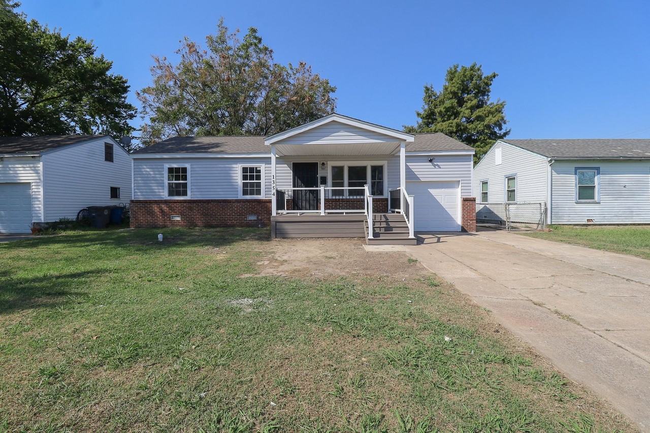 1354 N Irvington Ave - Photo 2 of 33