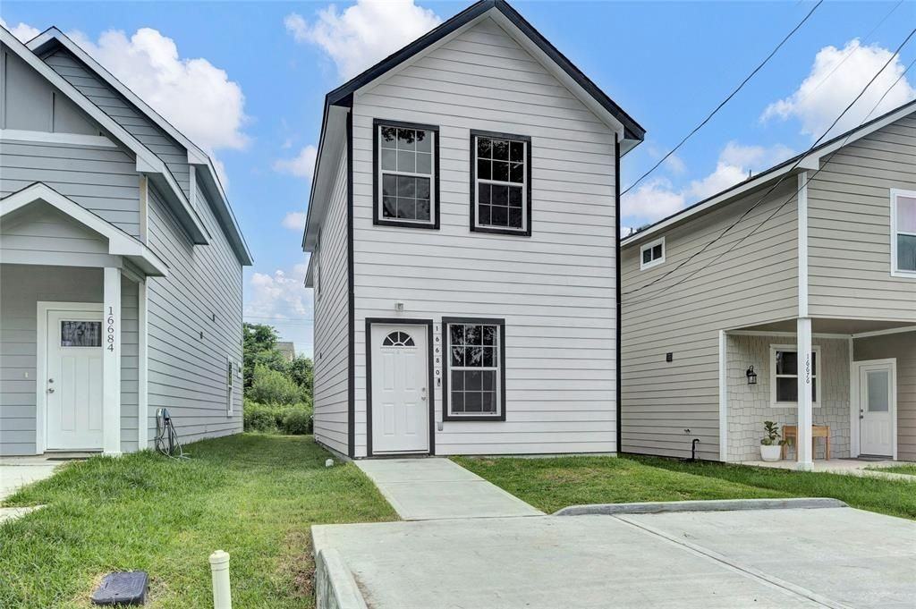 16680 E Ivanhoe - Photo 2 of 13