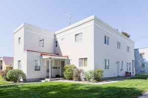 featured image of 218 S Water Ave