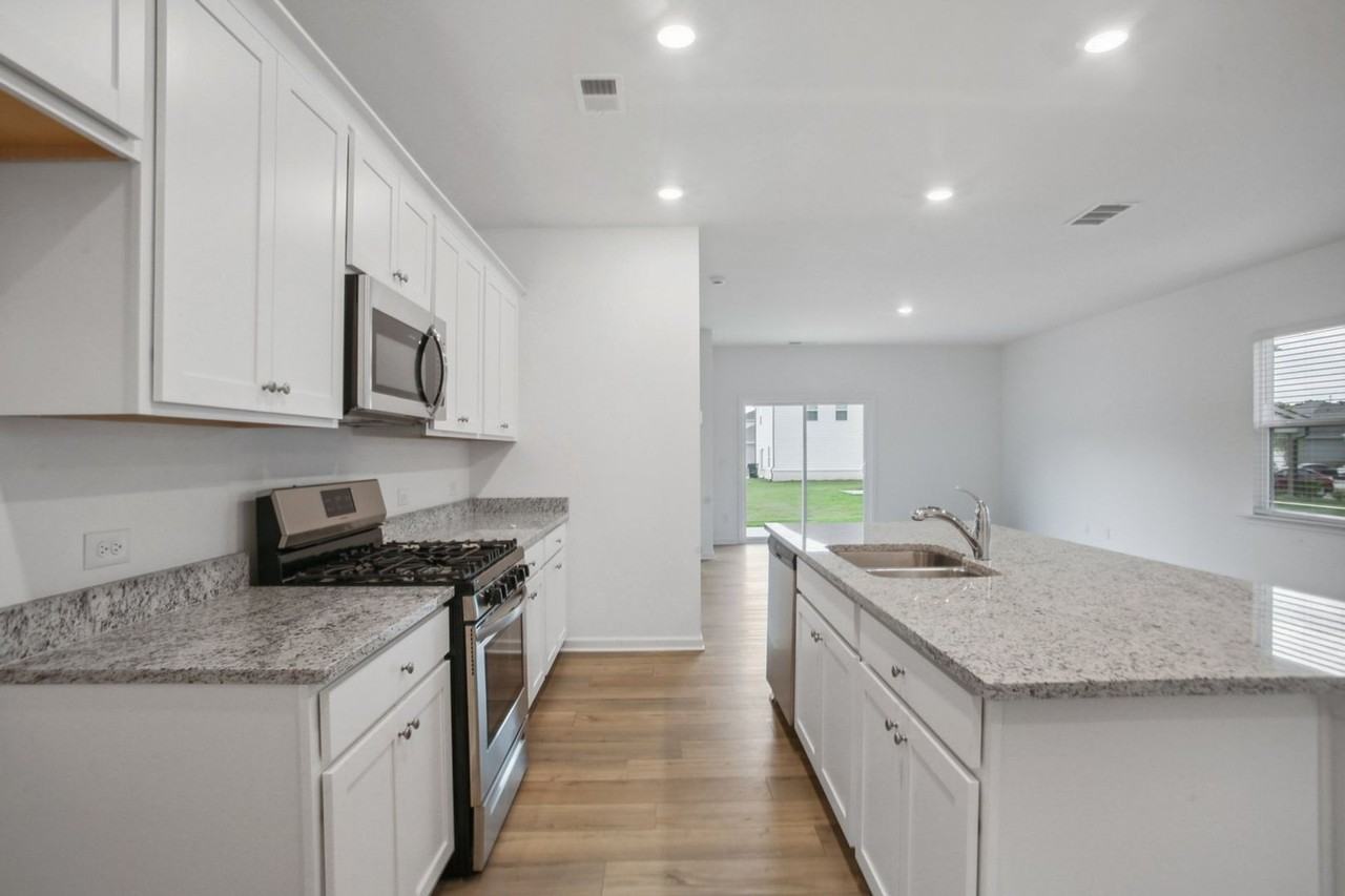 3853 Rustic Barn Way - Photo 3 of 29