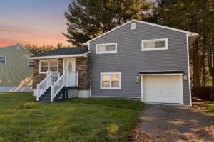 featured image of 8414 Dawn Dr