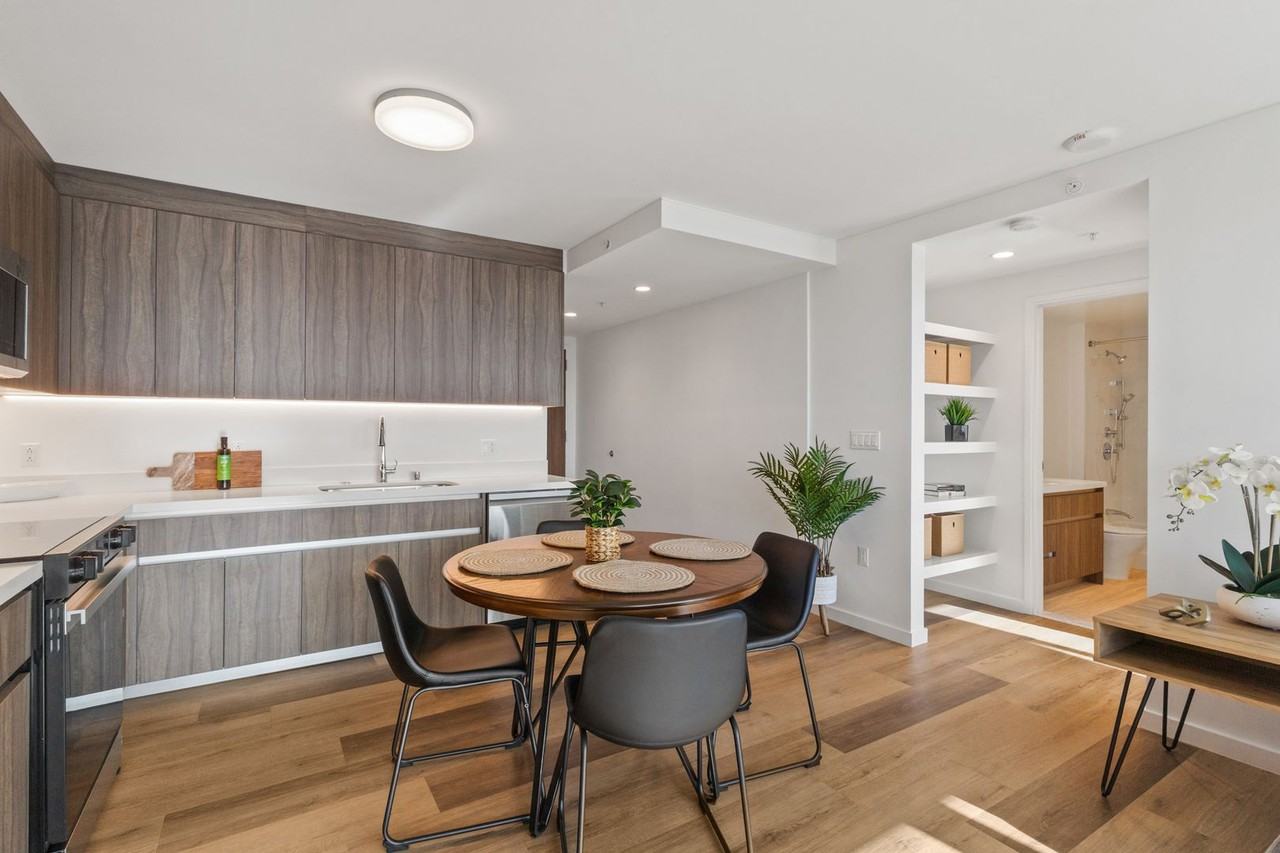 1515 Liona St #3507 - Photo 7 of 26