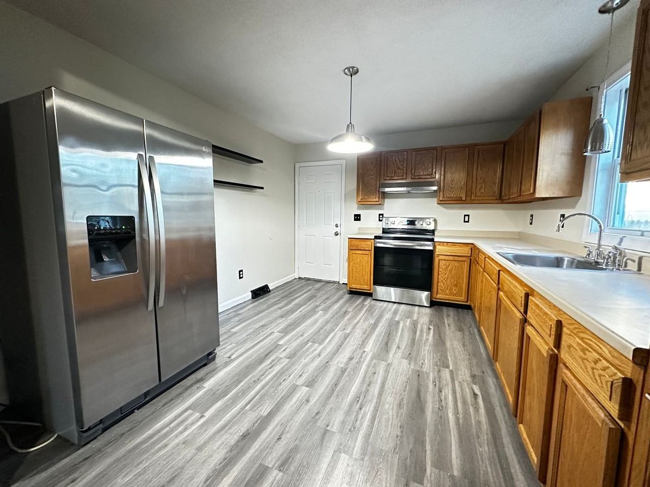 51 Quincy St - Photo 2 of 29