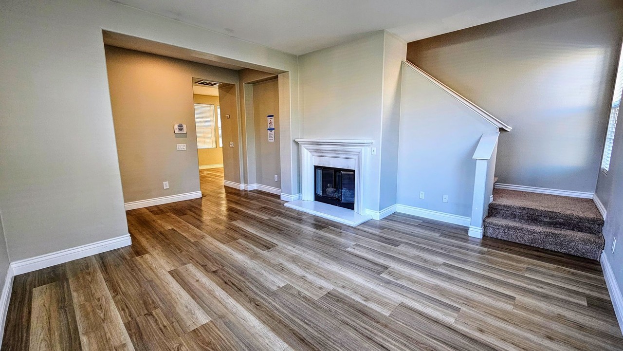 2894 Echo Springs Dr - Photo 2 of 22
