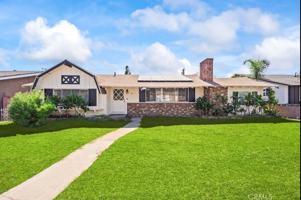 featured image of 370 E La Verne Ave