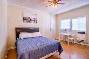 featured image of 2105-2107 East Cesar E Chavez Avenue