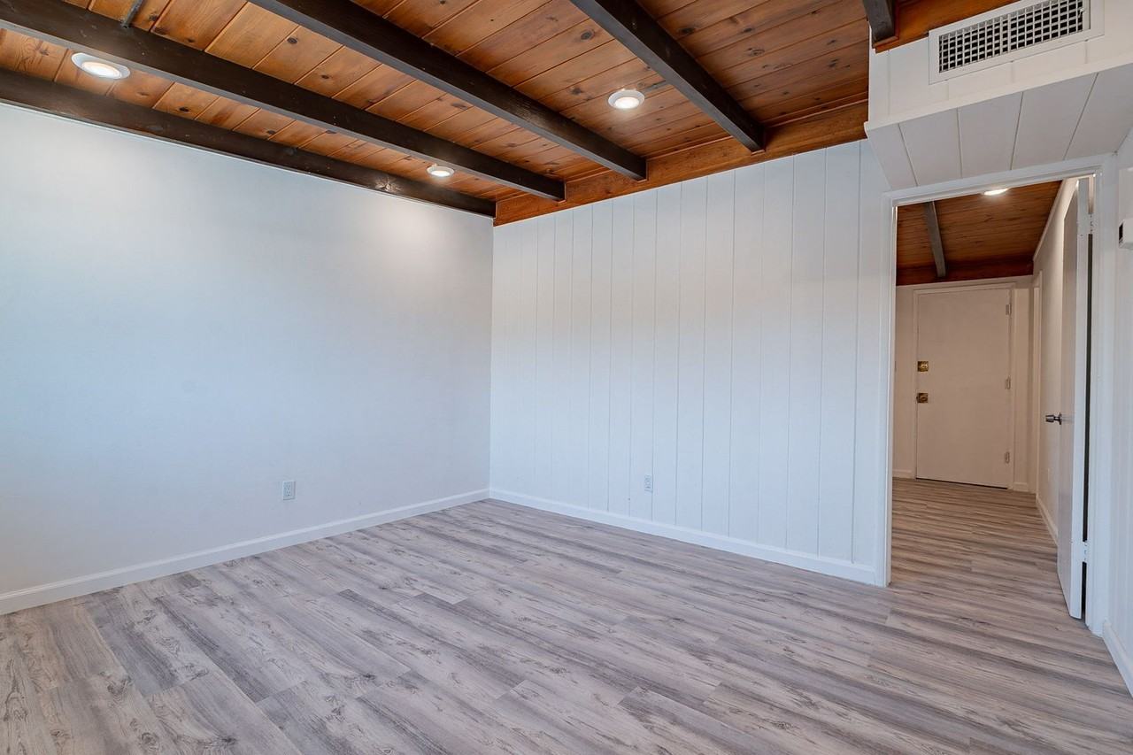 The Corner - Photo 6 of 26