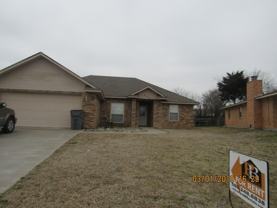 809 Se Brigadoon Way - Photo 1 of 1