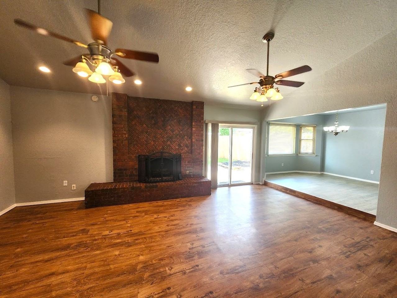 6313 Westway - Photo 3 of 45